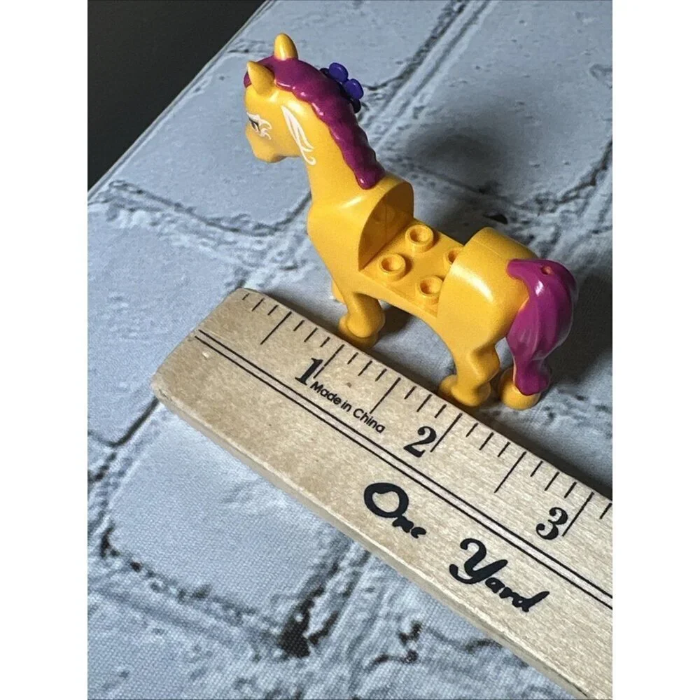 LEGO Animal Elves 93083c01pb14 Firebolt Horse Magenta Mane Tail Minifigure 41186